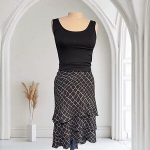 Three-tiered HI-LO skirt. Designer Brianca Nygard